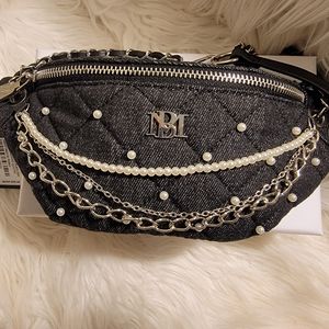 NWT Womens Badgley Mischka Denim Diamond Quilted Fanny Pack With Pearls